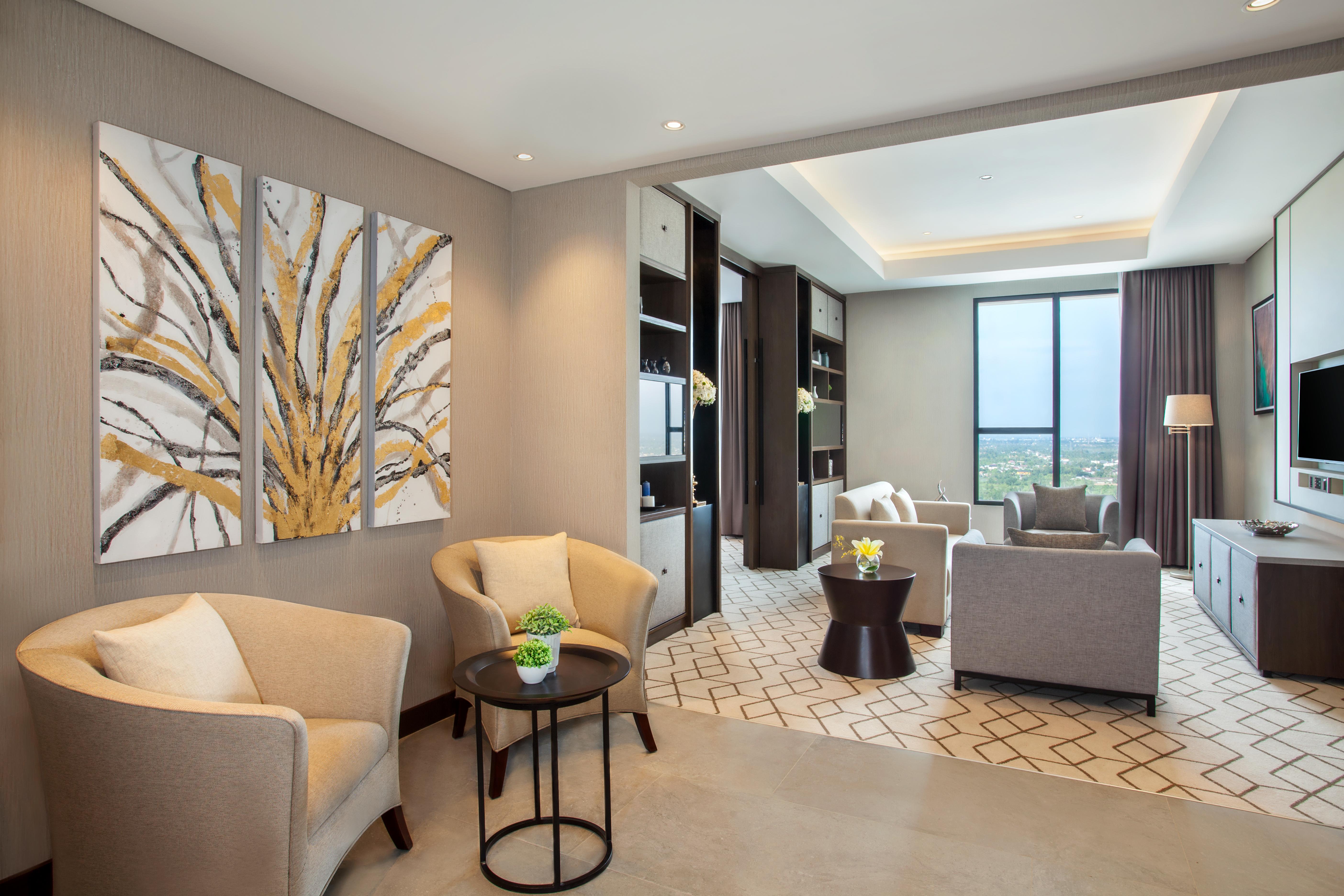 Wyndham Opi Hotel Palembang Exterior photo